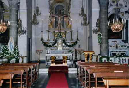 corret chiesa_interno_foto