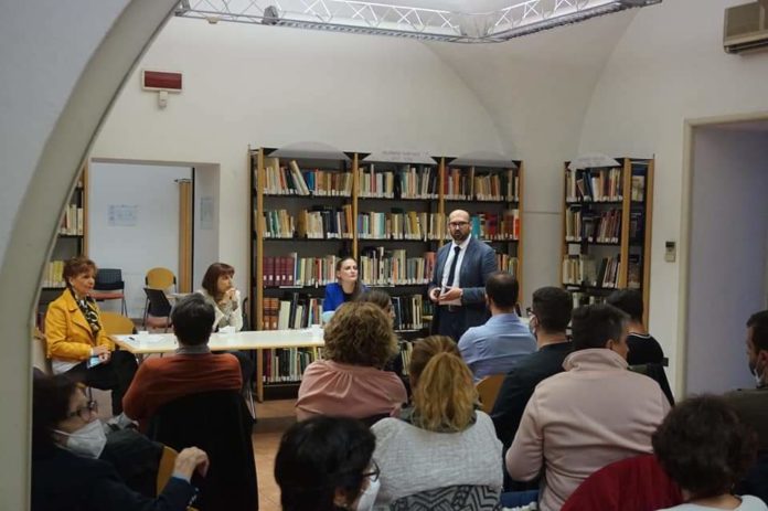 Presentazione libro Peri peri con Bellini