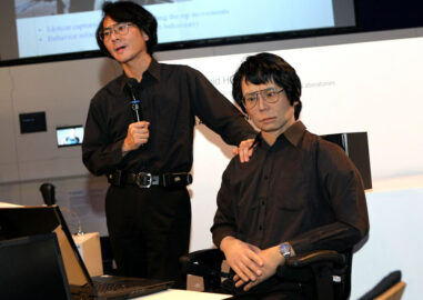 Hiroshi Ishiguro Geminoid