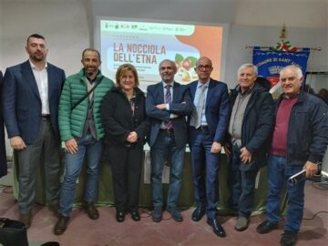 Convegno su Nocciola dell'Etna