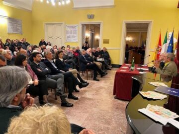 il pubblico all'incontro su Sciascia