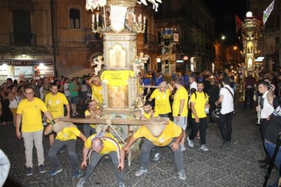 Acireale, candelore