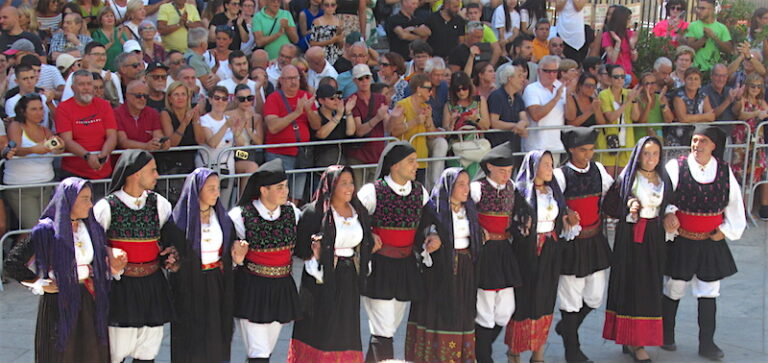 Sardegna oggi – 6 / Nùoro, la Festa del Redentore: fede e folclore