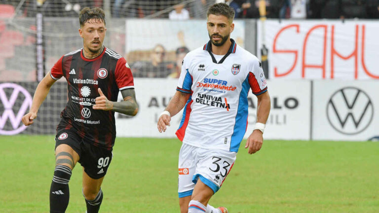 Calcio Catania / A Foggia un pareggio che sa di vittoria