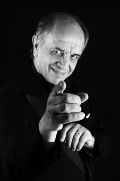 Leo Nucci cura la regia del Rigoletto