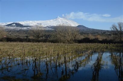 Etna si specchia sul Gurrida