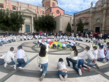 No alla violenza degli studenti