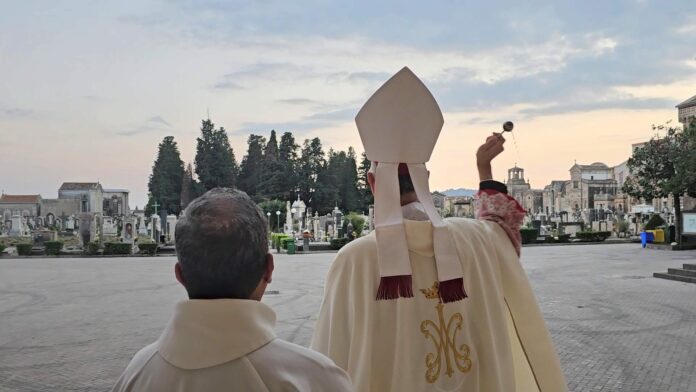 novembre celebrazioni cimitero