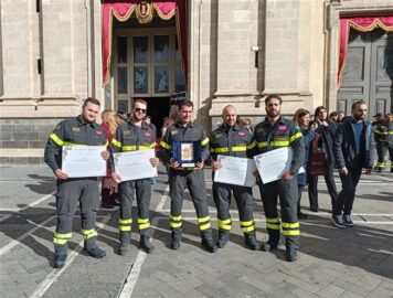 I vigili del fuoco di Acireale premiati