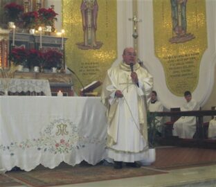 don La Rosa rettore santuario Vena