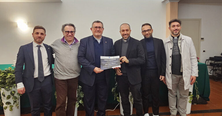 Acireale / CSI, “liberi di pensare” anche allo sport con don Meacci