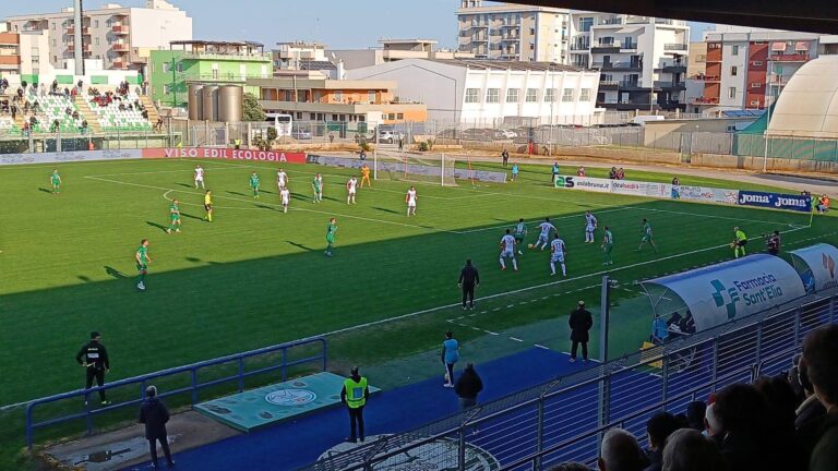 Calcio Catania / I rossazzurri battono il Monopoli al “Veneziani”