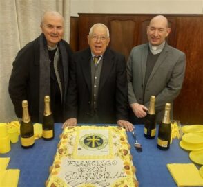 Mons Agostino Russo, francesco copani e don Marco Catalano