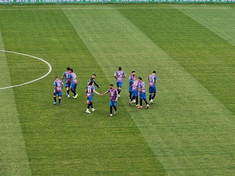 Calcio Catania / Altro pareggio incolore ed insapore con il Foggia